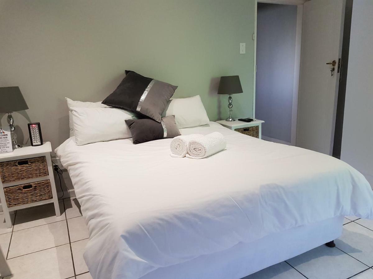 Zonnevanger Guesthouse Noorder-Paarl エクステリア 写真